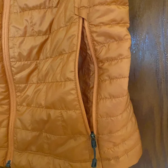 Patagonia Nano Puff Vest - Picture 5 of 12
